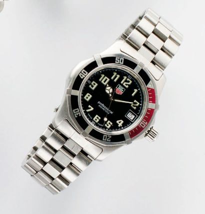 TAG HEUER Bracelet montre en acier, cadran noir à chiffres arabes luminescent, date,...