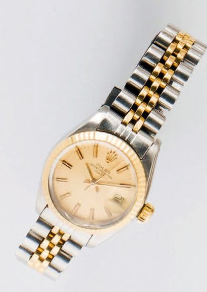 ROLEX « Oyster Perpetual Date « ref: 6917 F - Bracelet- montre de femme en or jaune...