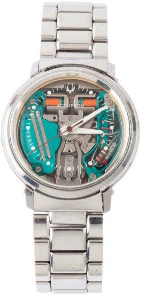 BULOVA «SpaceView» vers 1970
Rare et belle montre bracelet en acier. Boitier rond....