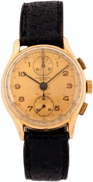 CHRONOGRAPHE SUISSE N°83 vers 1940
Chronographe bracelet en or jaune. Boitier rond....