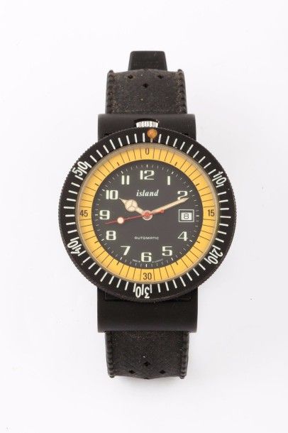 ISLAND vers 1970 
Rare et étonnante montre...