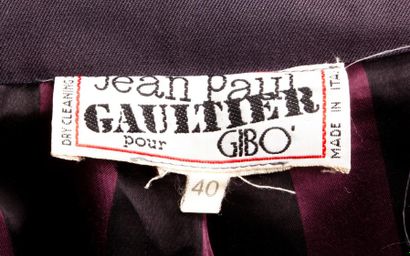 null Gibo pour Jean Paul GAULTIER circa 1986

 Trench en gabardine de laine ardoise...