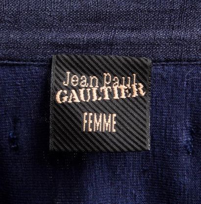 null Jean-Paul GAULTIER circa 1990

Chemise over-size en lin, voile et jersey marine,...