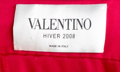 null VALENTINO Hiver 2008

Robe longue en mousseline de soie rouge, décolleté en...