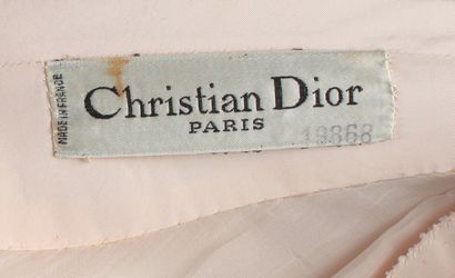 null Christian DIOR haute couture n°19858 circa 1955

Robe de cocktail en faille...