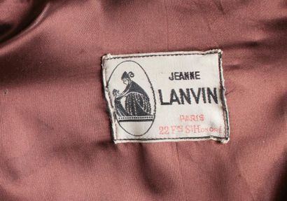 null Jeanne LANVIN circa 1940

Manteau de Castor naturel éjarré du Canada, encolure...