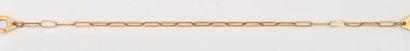 DINH VAN «Menottes» - Bracelet en or jaune
Signé Dinh Van. Longueur: 19 cm environ
P. 5...