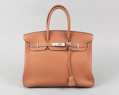 null HERMÈS Paris made in France Année 2010	

*Sac « Birkin » 35 cm en veau Togo...