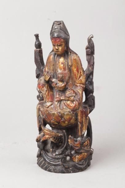 null Chine du Sud, XIXe siècle Deux statuettes en bois laqué et doré, représentant...
