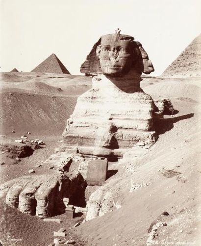 null Zangaki Frères (George et Constantine Zangaki)	

Égypte, c. 1870.	

Sphinx découvert....