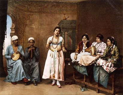 null Félix Bonfils (1831-1885) - Photochrom Zurich	

Danseuse égyptienne avec des...
