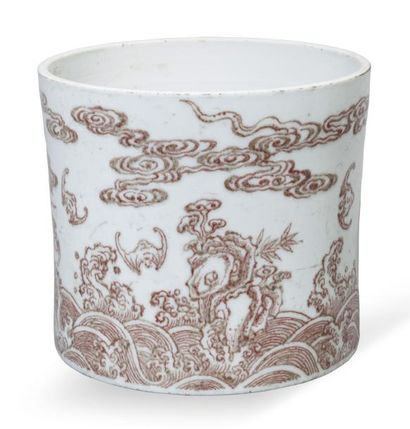 Chine, période Kangxi (1662-1722) 
Grand porte pinceaux «Bitong» en porcelaine émaillée...