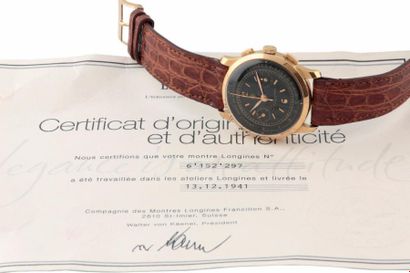 LONGINES «13ZN» n° 6152297 vers 1940
Rare et beau chronographe bracelet en or.
Boîtier...