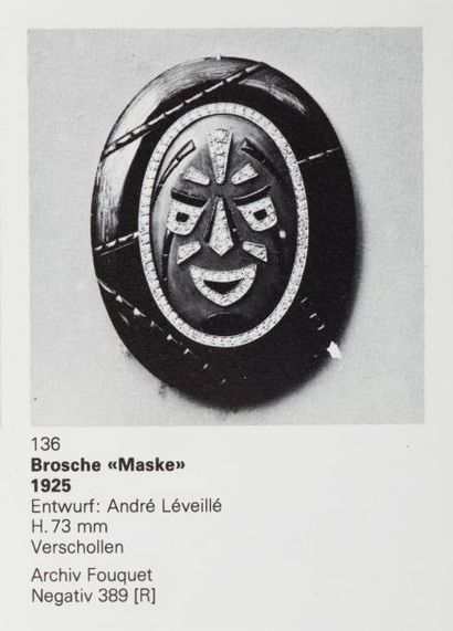 Georges FOUQUET (1862-1957), attribué à Rare et superbe broche pendentif «Masque...