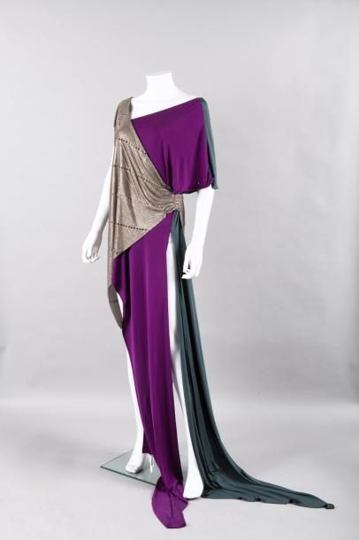 Gianni VERSACE circa 1980 Mini robe en jersey de soie violet, kaki, finissant devant...