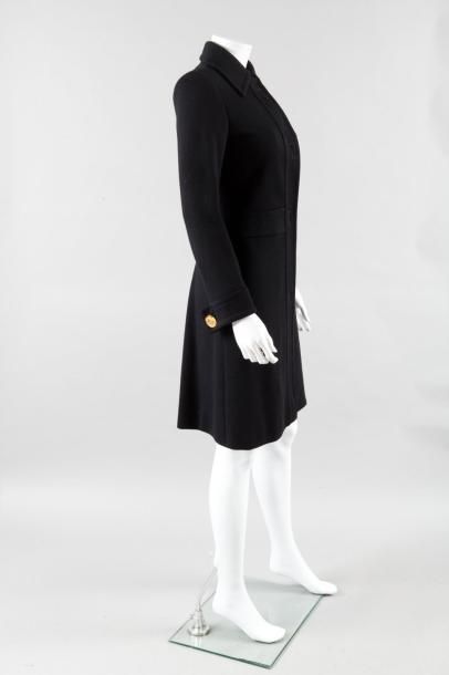Ted LAPIDUS Haute Couture Manteau en jersey de laine noir à petit col pointu, simple...