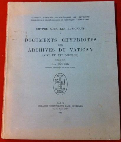 Jean RICHARD 
Chypre sous les Lusignans. Documents chypriotes des Archives du Vatican...