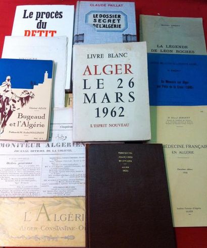 null [ALGER et l'ALGERIE] Réunion de divers livres et plaquettes:
- Sites et Monuments....