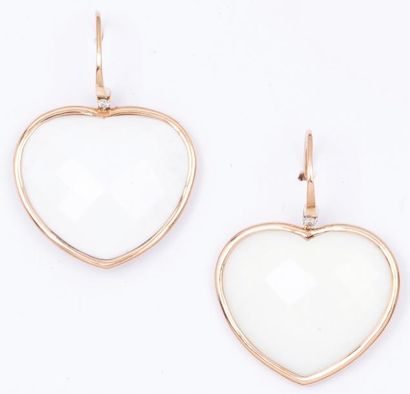 POMELLATTO Paire de pendants d'oreilles «Coeur» en or rose et agate blanche facettée...