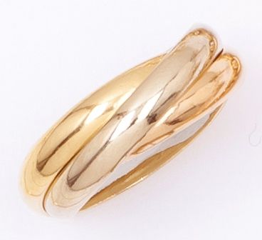 CARTIER - TRINITY Bague trois anneaux en or de trois couleurs. Tour de doigt: 60....