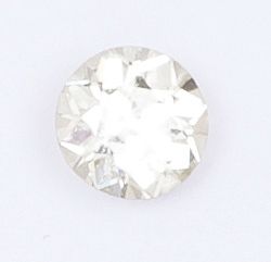 null Diamant de taille ancienne pesant 2,67 carats environ