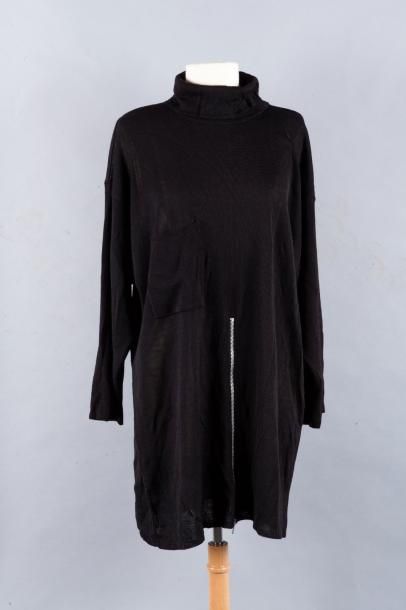 ALAIA, Joseph Tricot Mini robe en jersey rayonne noire, encolure ronde manches longues,...
