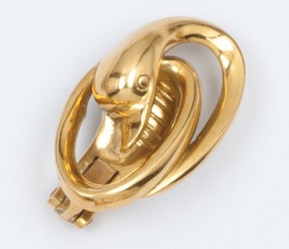 null ILIAS LALAOUNIS - Paire de boucles d’oreilles en or jaune à décor de «têtes...