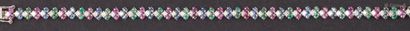null Bracelet ligne en or gris orné de diamants taillés en brillant, de rubis, de...