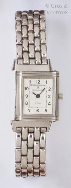 JAEGER LECOULTRE «Reverso»
Bracelet-montre de dame en acier, cadran argent à chiffres...