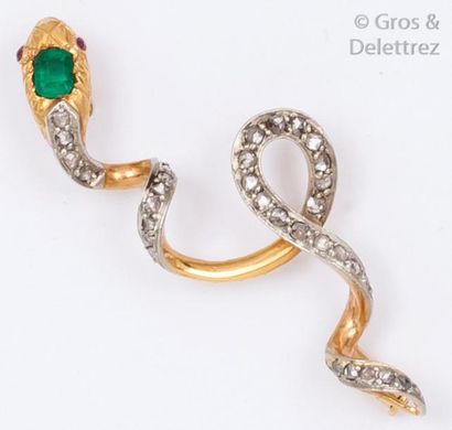  Broche pendentif en or jaune et platine stylisant un serpent serti de diamants et...