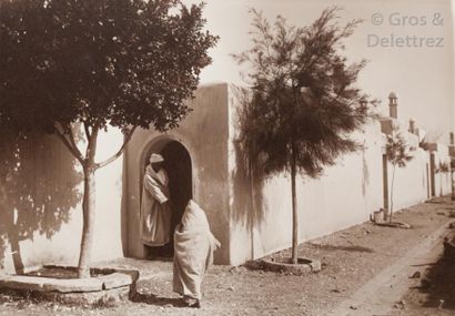 null Marcelin Flandrin (1889-1957)

Maroc, c. 1930. 

Bousbir, quartier réservé de...