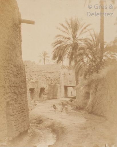 null Photographe non identifié 

Algérie, c. 1855. 

Biskra. El Kantara. 

Trois...