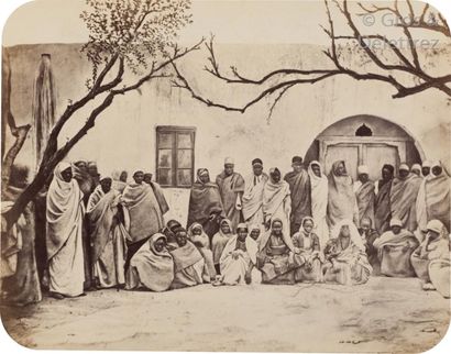 null Émil Salingré 

Libye, 1868-1869.

Voyage de Gerhard Rohlfs en Afrique.

Quatre...