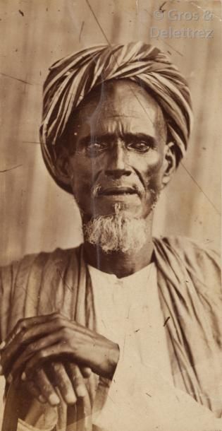 null Photographe non identifié 

Yémen, c. 1880. 

Types d’Aden. 

Femmes d’Aden....