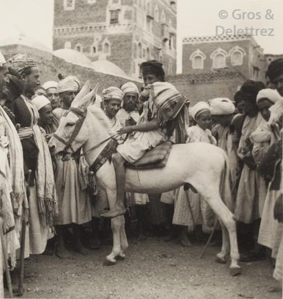 null Photographe non identifié 

Yémen, 1937. 

Mission Gasparini (ambassadeur d’Italie...