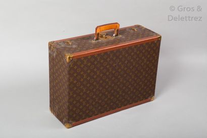 null Louis VUITTON Avenue Marceau n°918013, Serrure n°H4 Valise en toile monogram,...