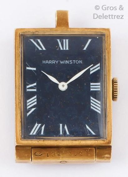 null HARRY WINSTON - Pendentif montre en or jaune, cadran émaillé simili lapis-lazuli,...