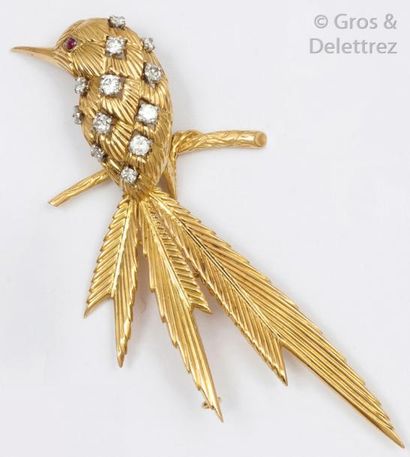 null Broche «?colibri?» en platine et or jaune ciselés sertie de douze diamants taillés...