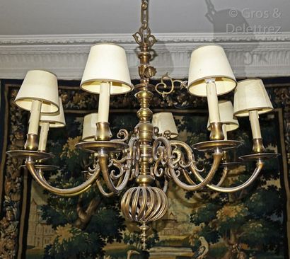 null Lustre à huit bras de lumière en laiton.

Style hollandais, XIXème siècle

