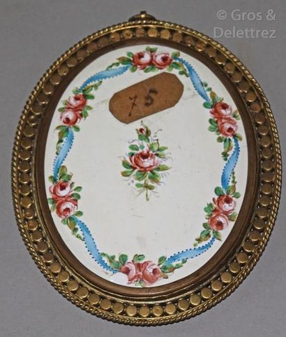 null George François GABRIEL (1775-1836)

Miniature ovale signée en bas à droite

Portrait...