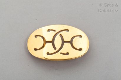 HERMÈS Paris made in France *Boucle de ceinture 32mm ovale en métal doré repercé....