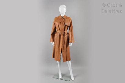 HERMES Paris made in France par Jean Paul GAULTIER *Important trench en agneau surpiqué...