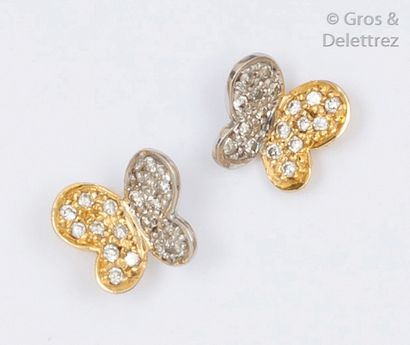 null Paire de boutons d'oreilles «Papillon» en or de deux couleurs sertis de diamants...