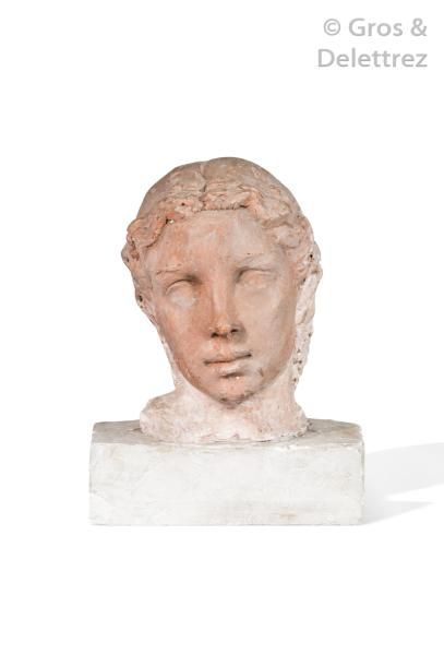 null HUBERT YENCESSE (1900-1987) Buste en terre cuite et plâtre figurant un buste...