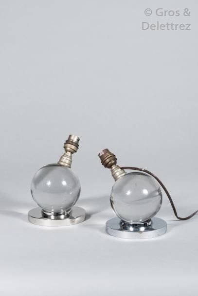 null JACQUES ADNET (1900-1984) & BACCARAT Paire de lampes de table modernistes composées...