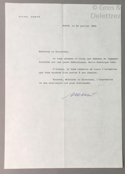 null Michel DEBRÉ (1912-1996) Homme politique et Ministre.

Lettre signée à son en-tête...