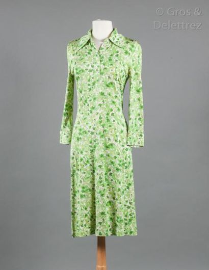 Diane von FURSTENBERG Lot de deux robes en jersey de soie imprimé de motif floral,...