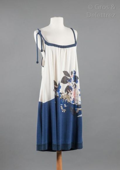 KENZO Robe en maille ivoire et marine imprimé d'un motif floral, à encolure américaine...
