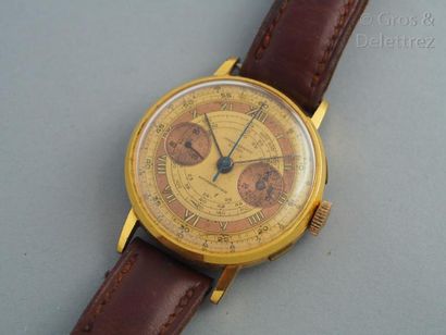 null CHRONOGRAPHE SUISSE - vers 1960 Montre bracelet avec boîtier en plaqué or. Cadran...