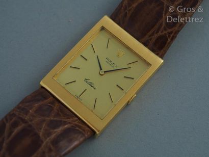 null ROLEX - Cellini ref : 4027 vers 1973 Montre bracelet avec boîtier de forme en...